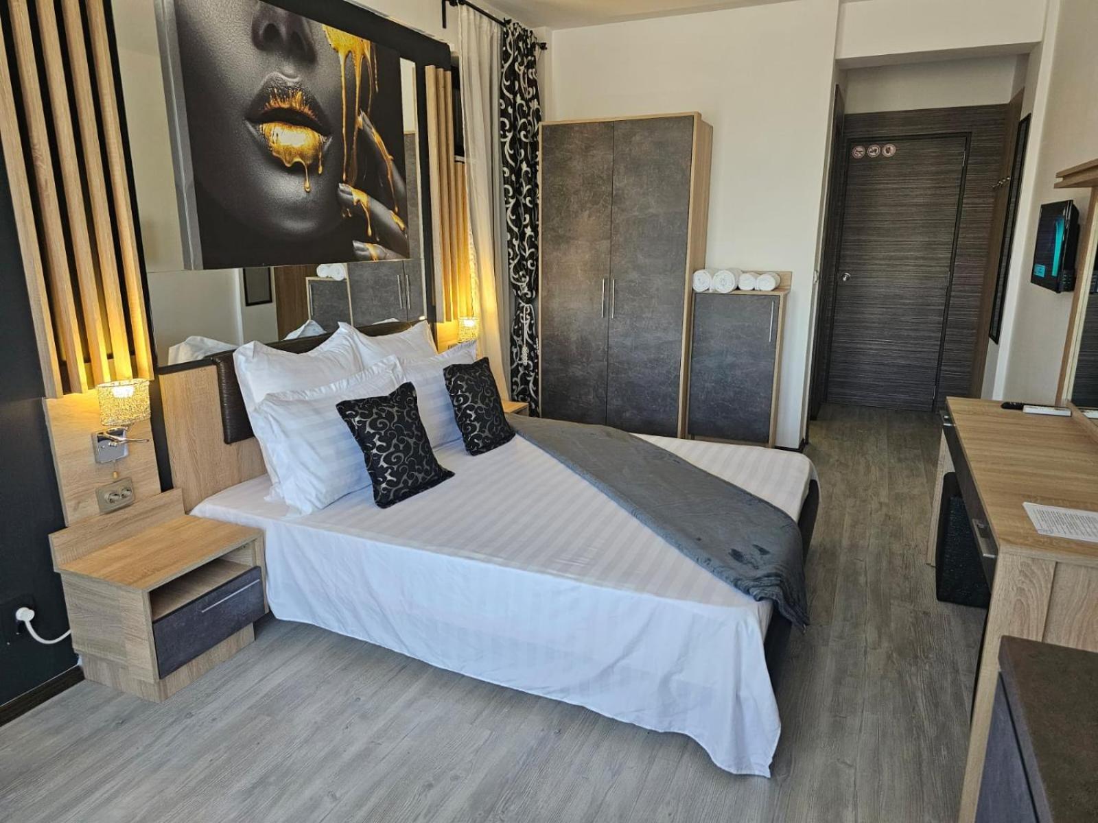 Theline Hotel Bucharest Luaran gambar